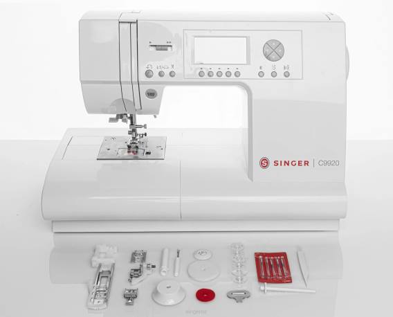 C9920 Sewing Machine D24043 SINGER Machines